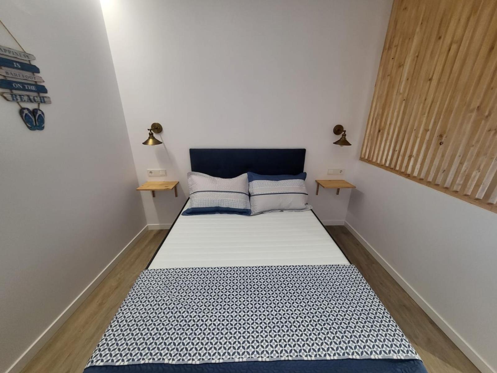 Апартаменты The Blue Nest Хихон Экстерьер фото